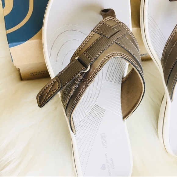 🆕 Clarks Breeze Sea Sandals Taupe - Picture 4 of 7